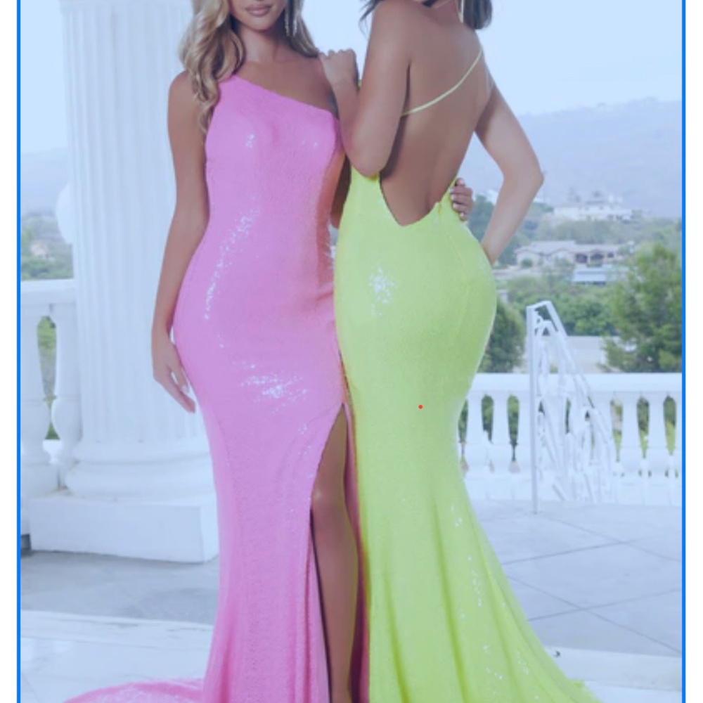 Portia and Scarlett, Pink Sequin one shoulder long mermaid gown, Sz 00